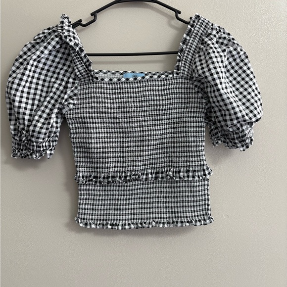 CeCe Tops - CeCe Black and White Checkered Puff Sleeve Blouse